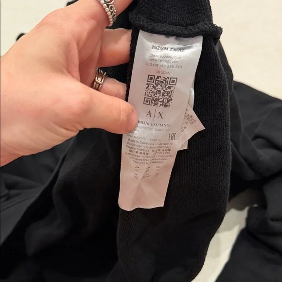 A|X Armani Exchange Black Hoodie with Small Chest Logo - Picture 4 of 4